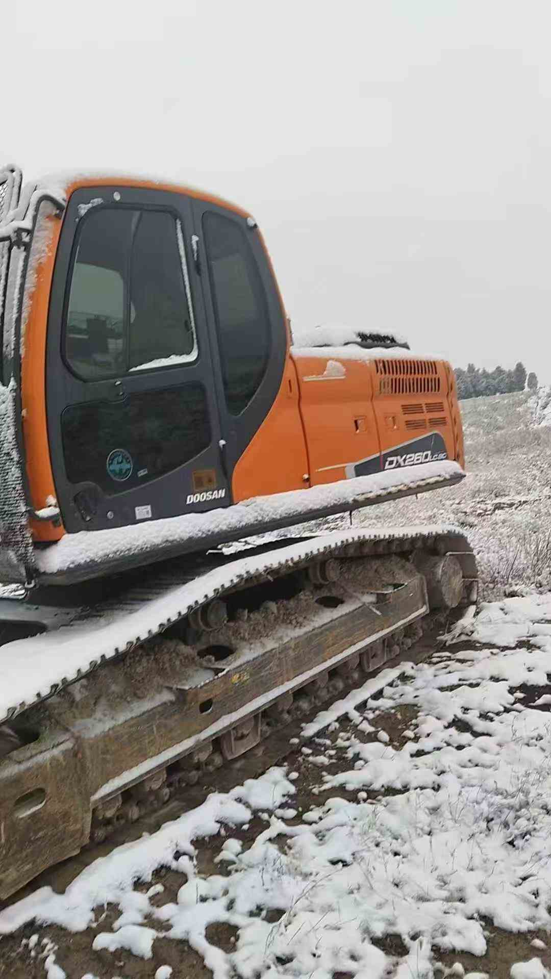 Used Doosan DX60 Excavator 2022 Model / 6