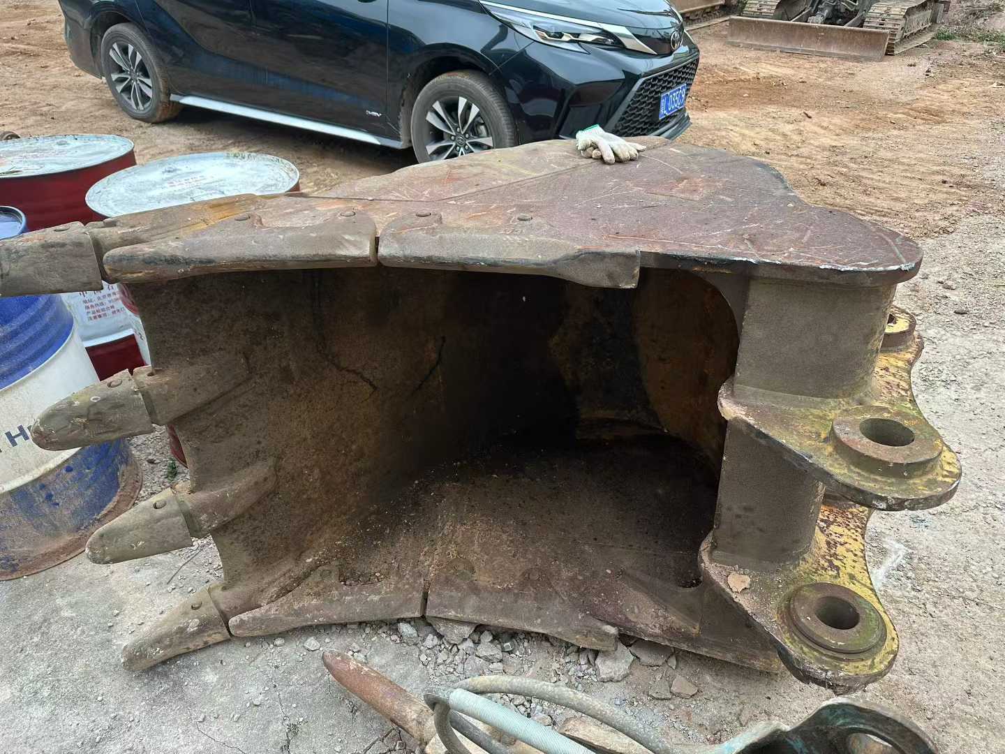 Used Caterpillar CT20 Excavator 2016 Model / 5