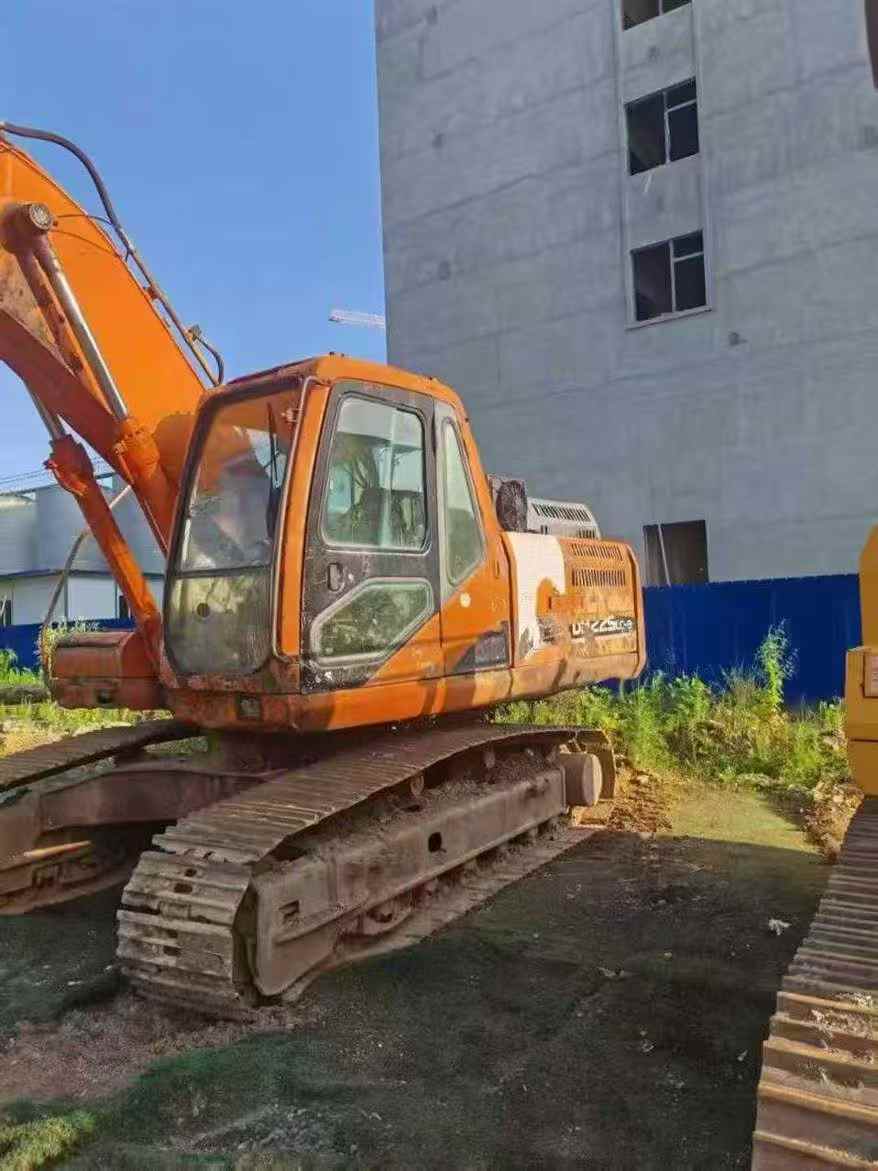 Used Doosan DX15 Excavator 2016 Model / 2