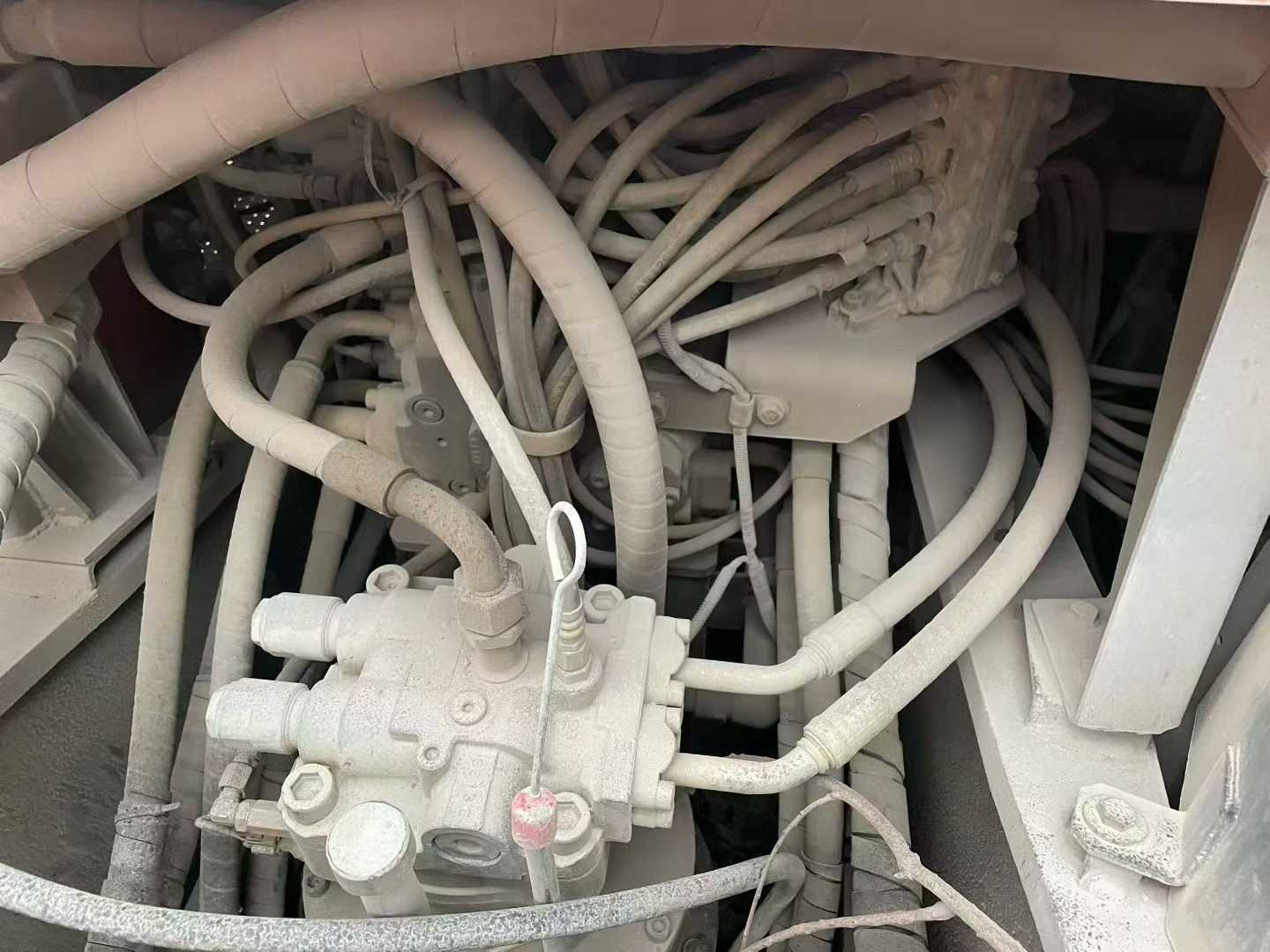 Used Hitachi ZX210K-5A Excavator 2019 Model / 3