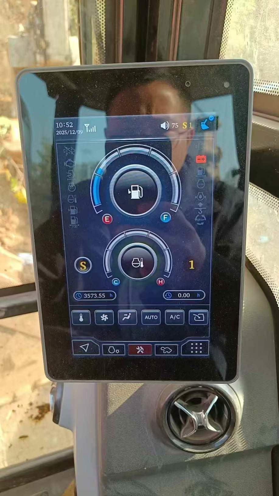 Used Sany SY75 Excavator 2022 Model / 4