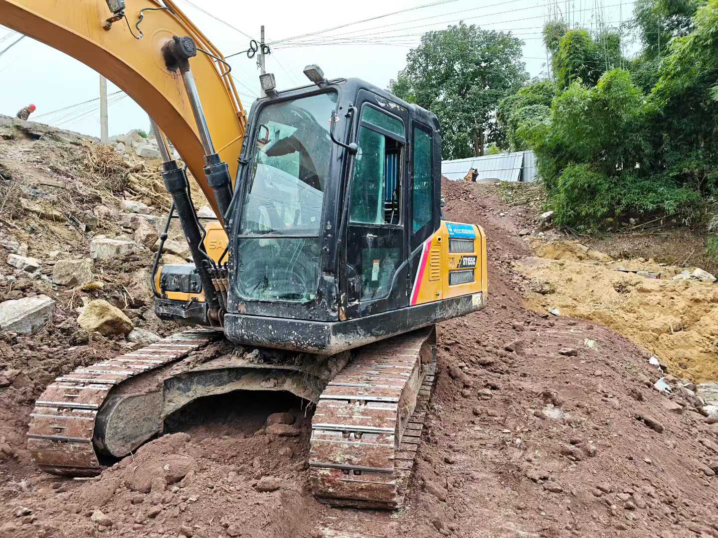 Used Sany SY135 Excavator 2020 Model / 3
