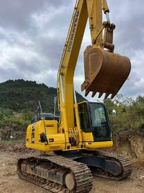 Buy Komatsu PC200-1 Used Excavator / 2 Used Komatsu PC200-1 Excavator 2024 Model / 2