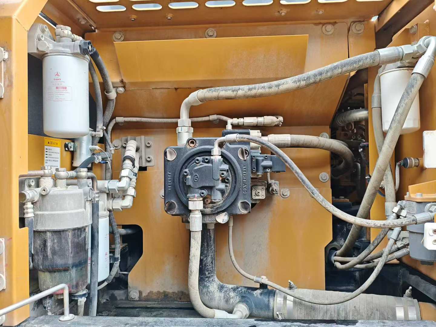 Used Sany SY215H Excavator 2021 Model / 3