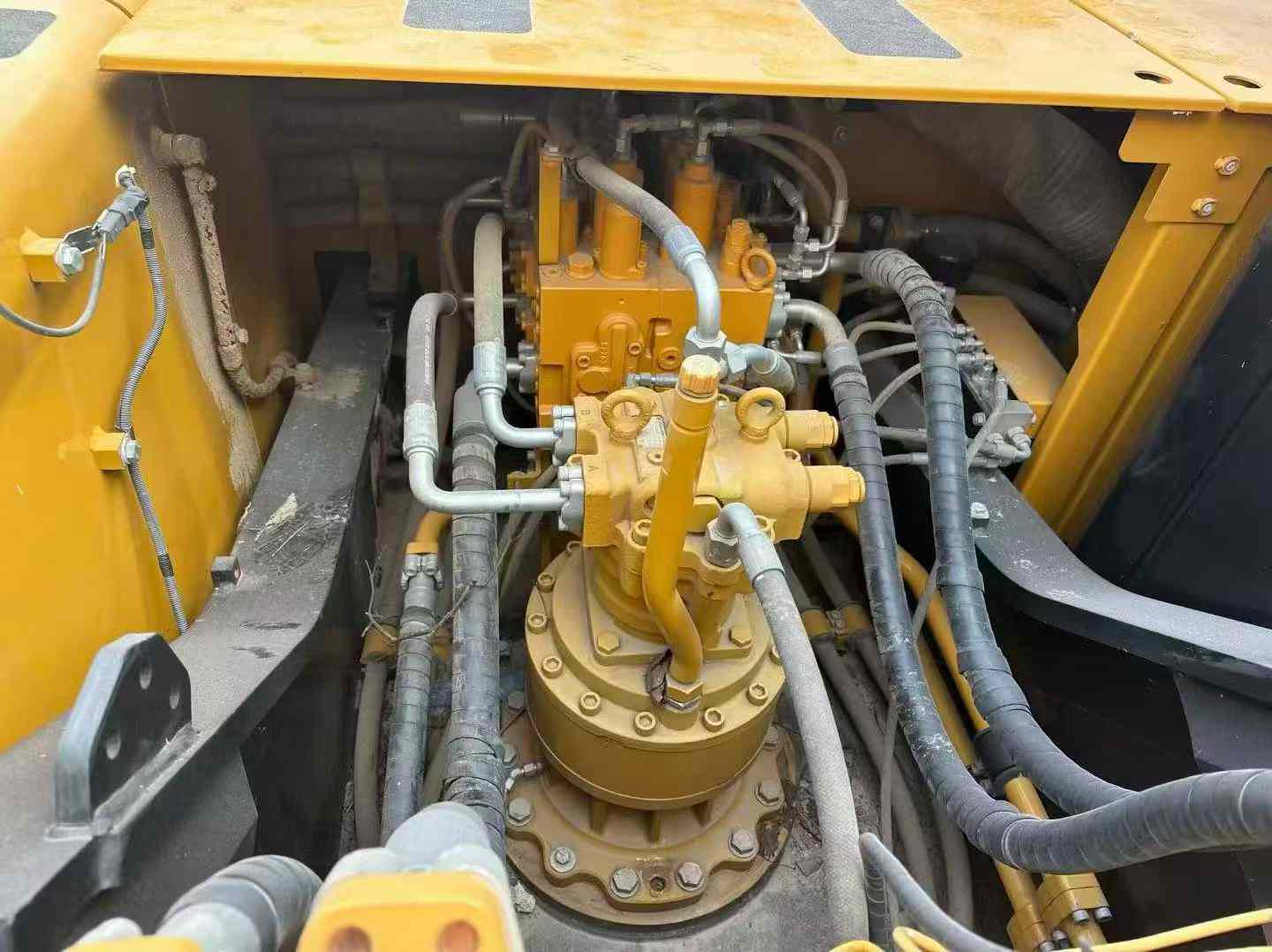 Used Sany SY245H Excavator 2022 Model / 3