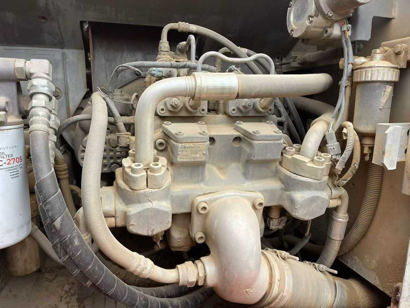 Used Hitachi ZAXIS200 Excavator 2016 Model / 7