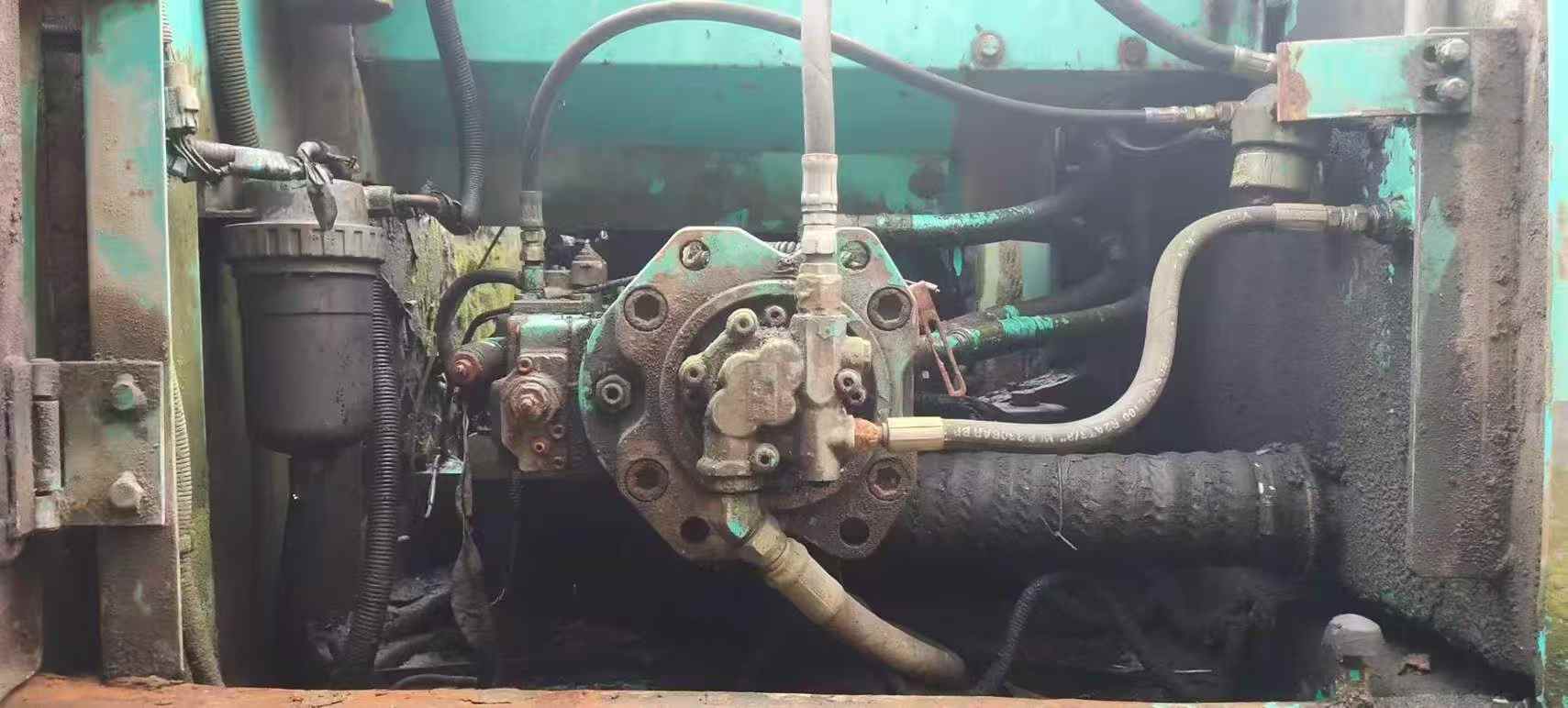 Used Kobelco SK200 Excavator 2016 Model / 5