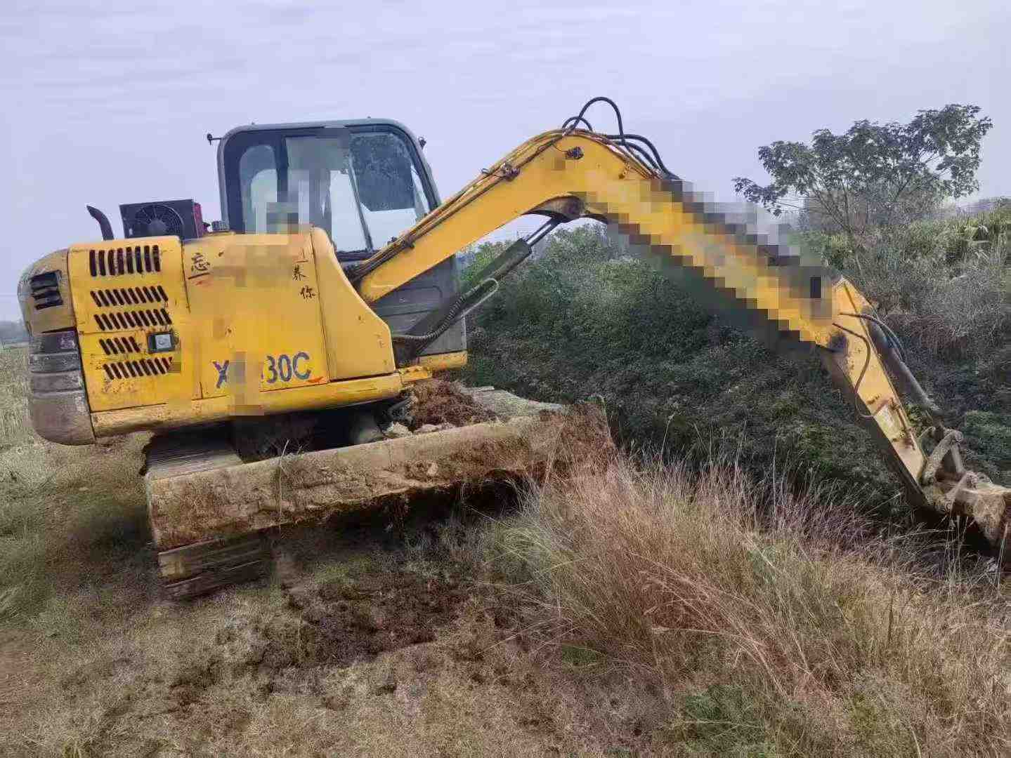 Used XCMG XE80 Excavator 2016 Model / 6