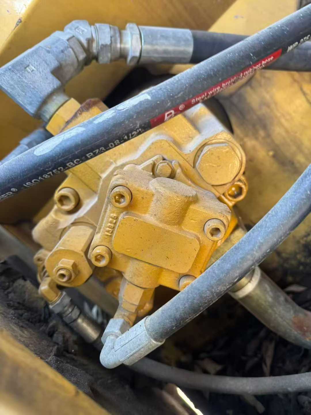 Used Caterpillar 307V2 Excavator 2016 Model / 7