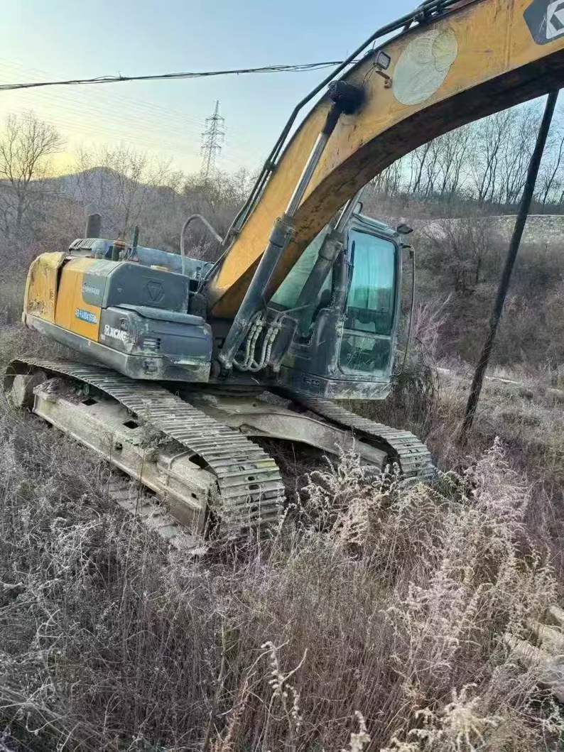 Used Sany SY205H Excavator 2017 Model / 3