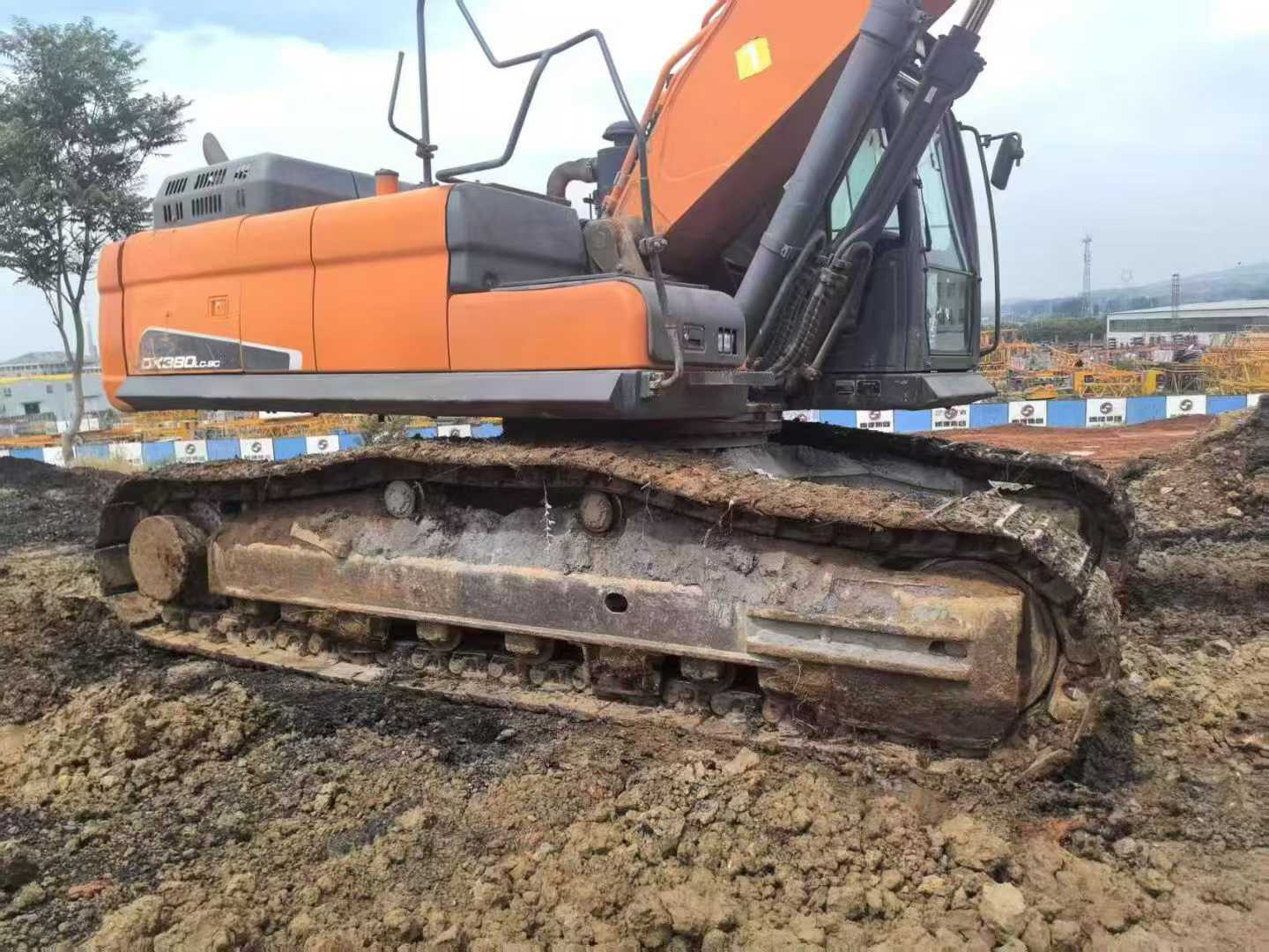 Used Doosan DX80 Excavator 2020 Model / 6
