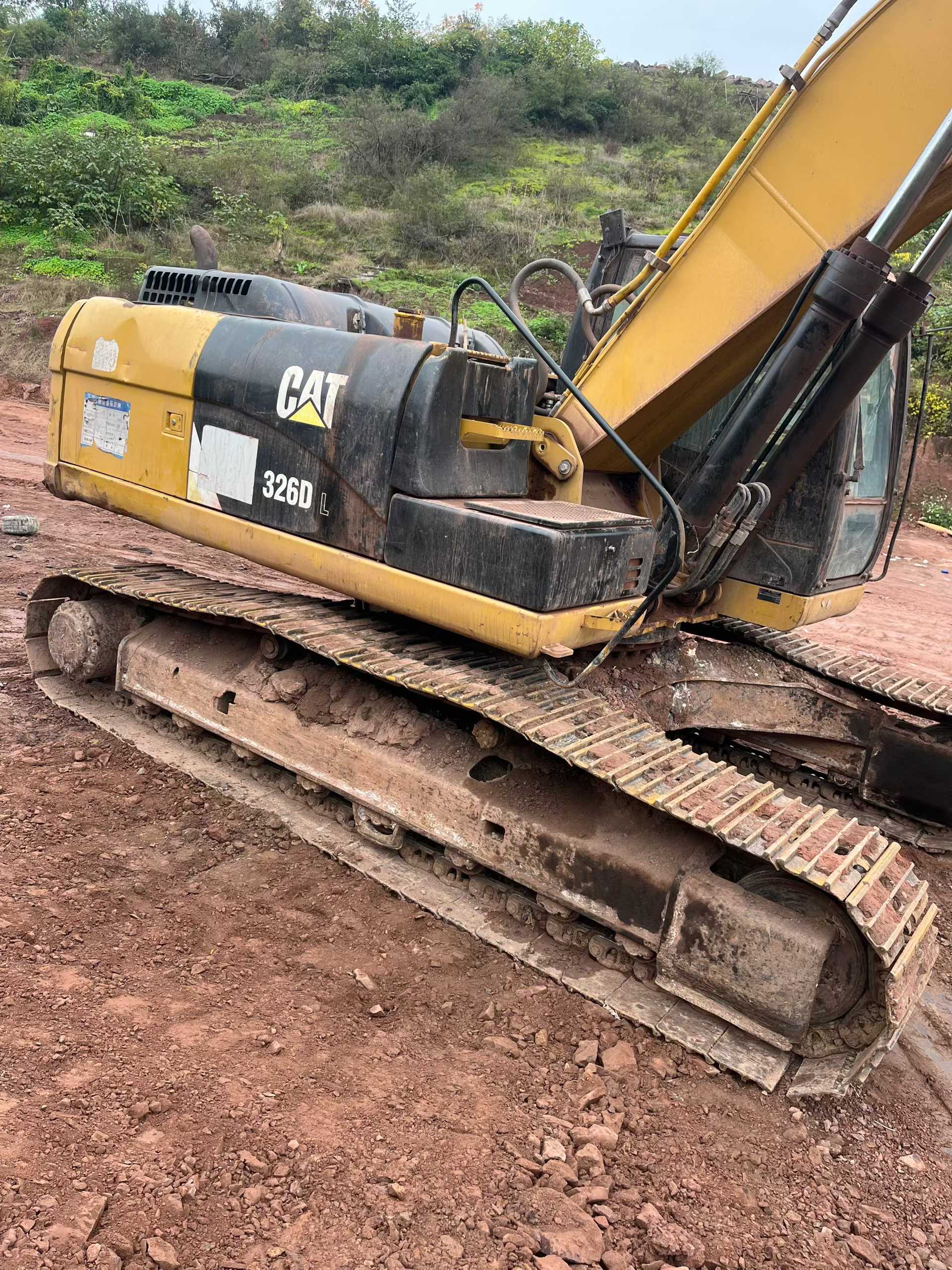 Used Caterpillar 326DL Excavator 2015 Model / 6