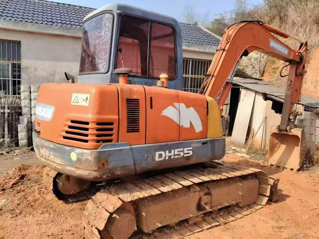 Used Doosan DH55 Excavator 2016 Model