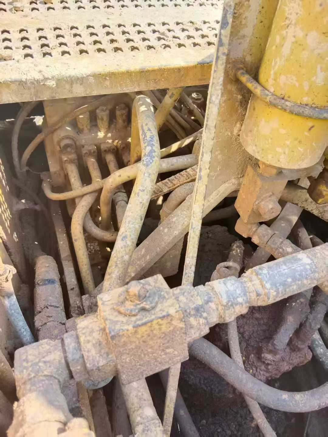 Used Caterpillar CT20 Excavator 2016 Model / 6