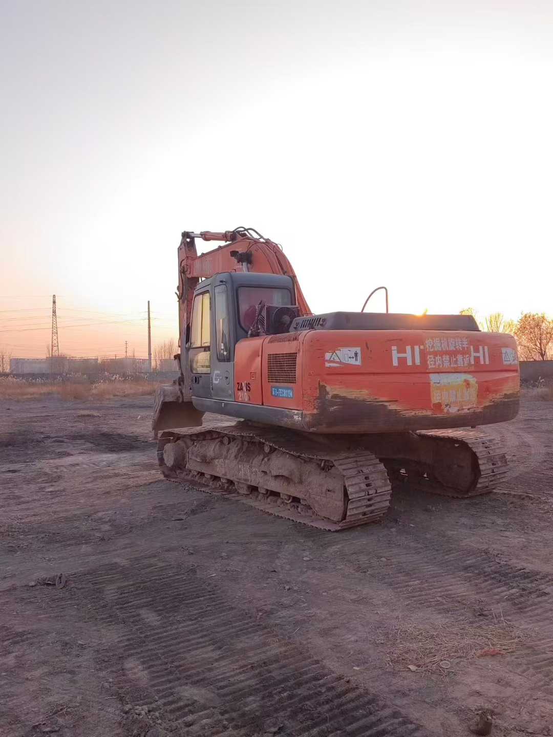 Used Hitachi ZX200-3G Excavator 2016 Model / 3