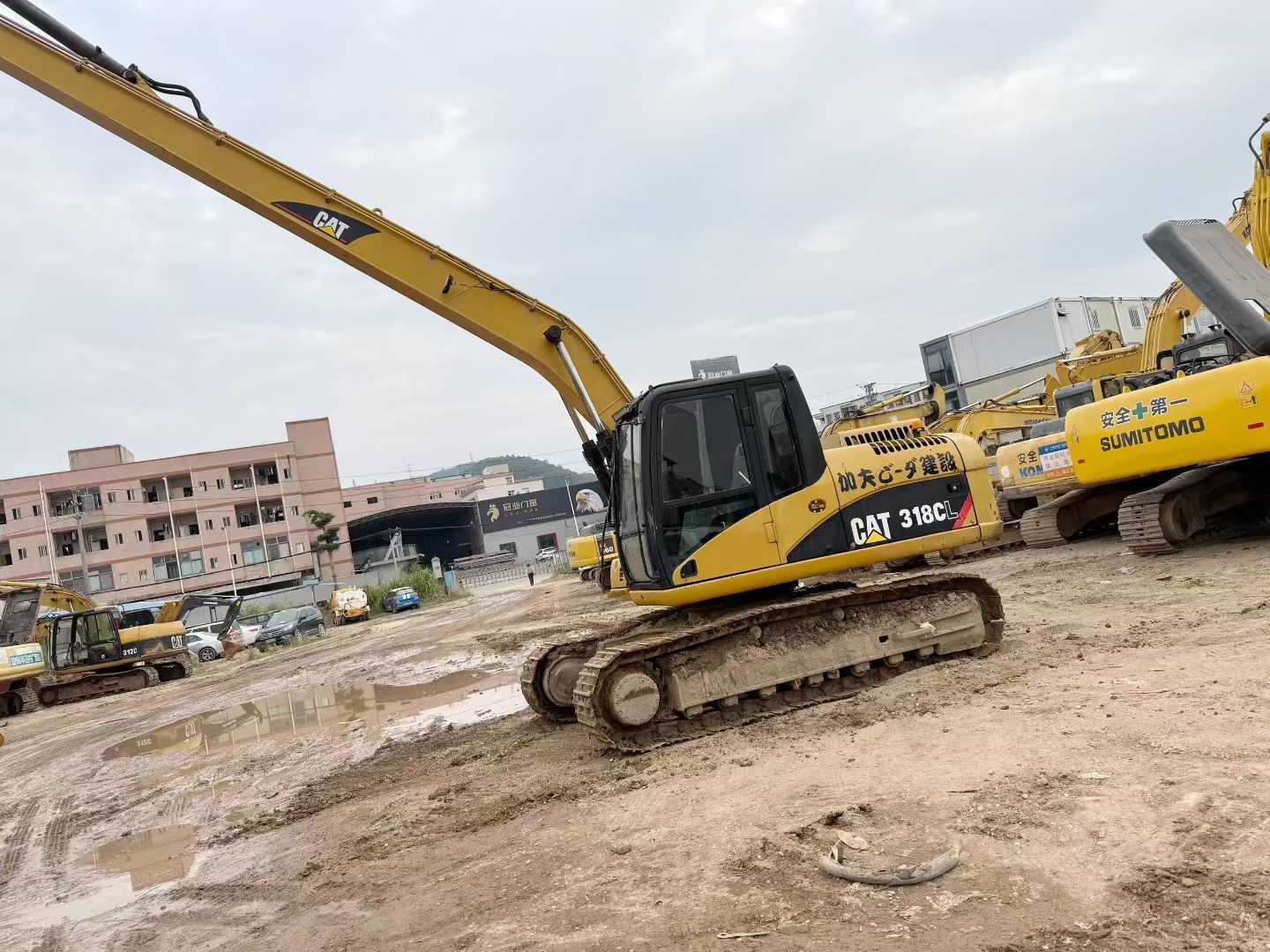 Used Caterpillar CT16 Excavator 2016 Model / 2