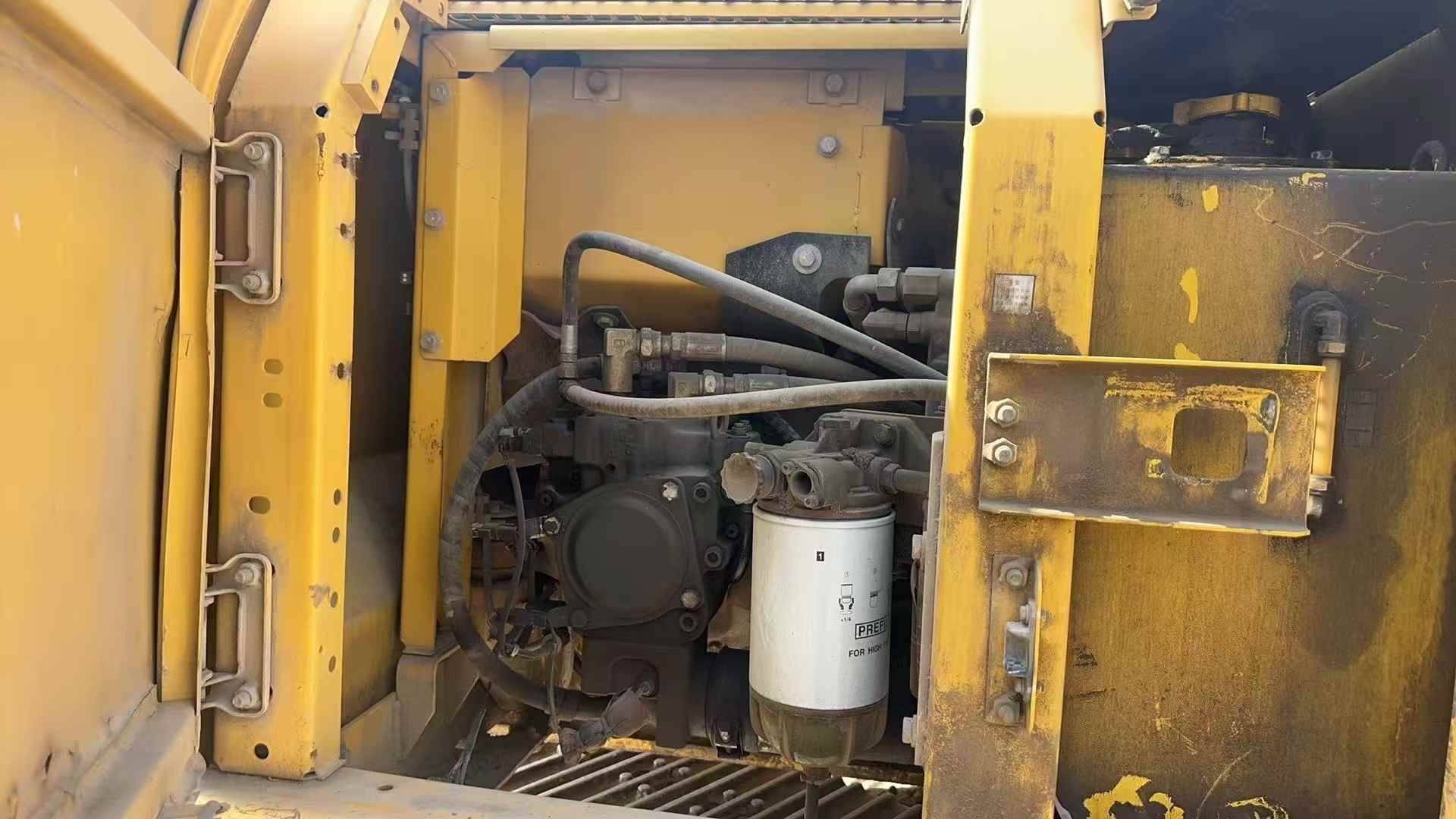 Used Komatsu PC110-7 Excavator 2016 Model / 9