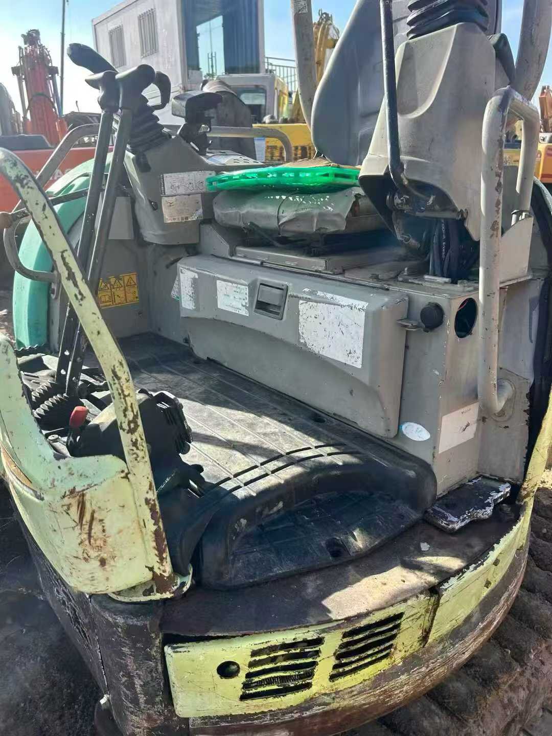 Used Yanmar VIO30-5B Excavator 2016 Model / 4