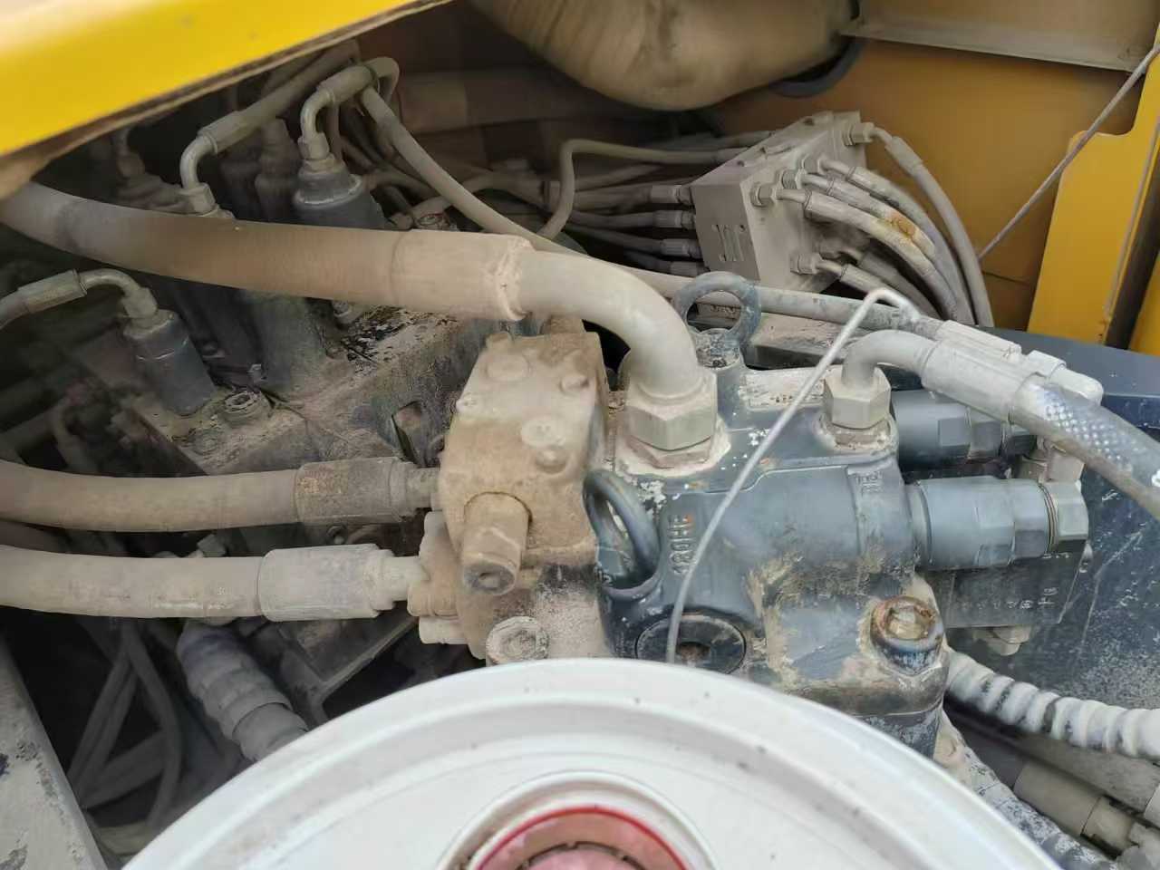 Used XCMG XE215 Excavator 2018 Model / 4