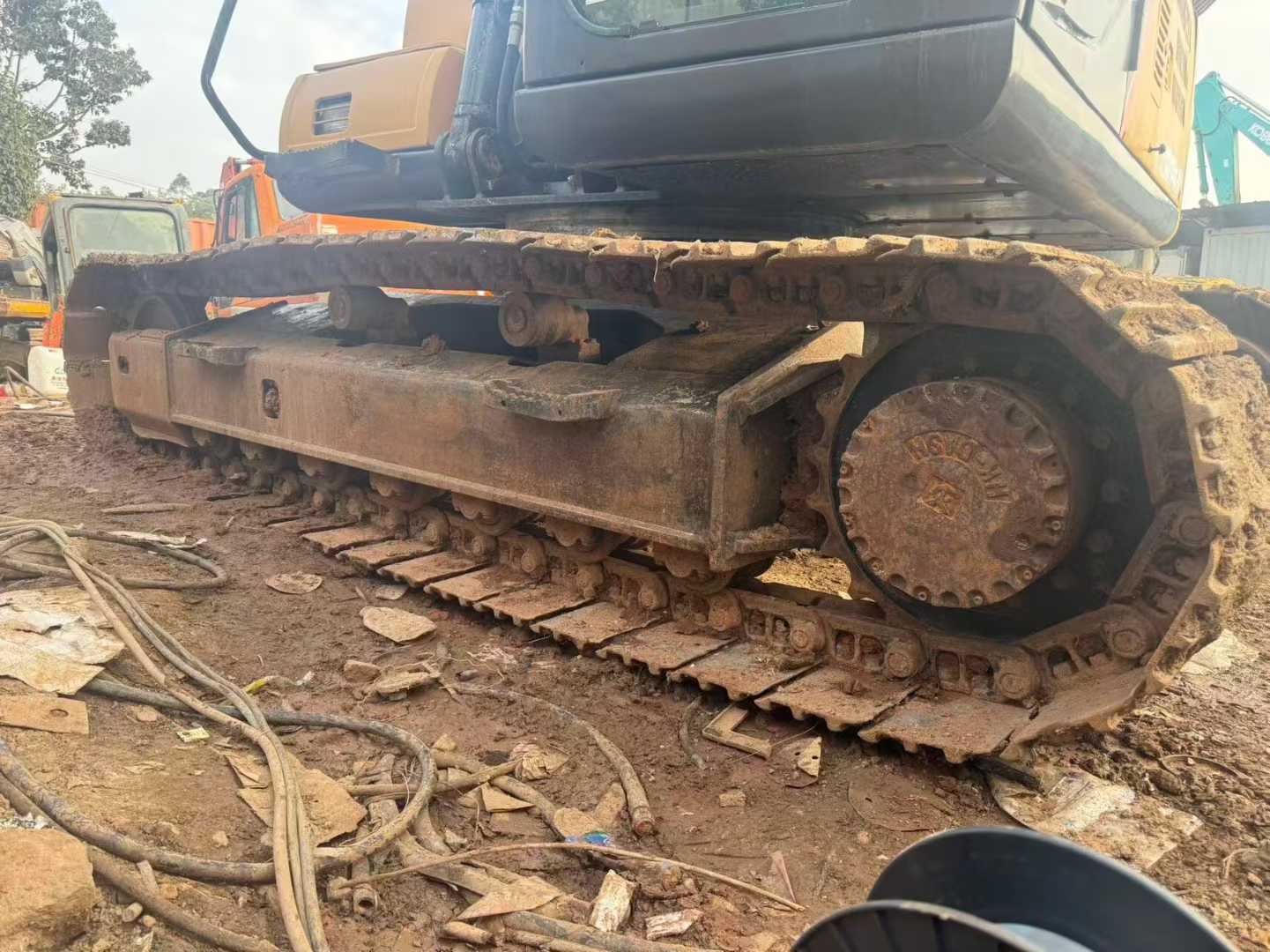 Used Sany SY135 Excavator 2014 Model / 3