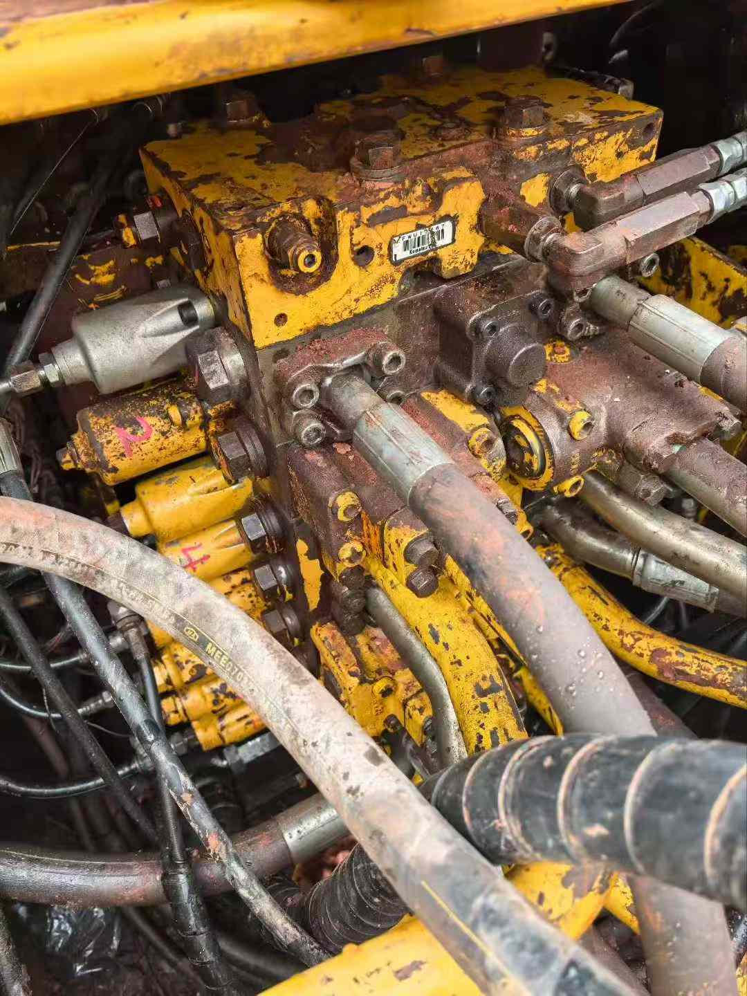 Used Komatsu PC60-7 Excavator 2016 Model / 3