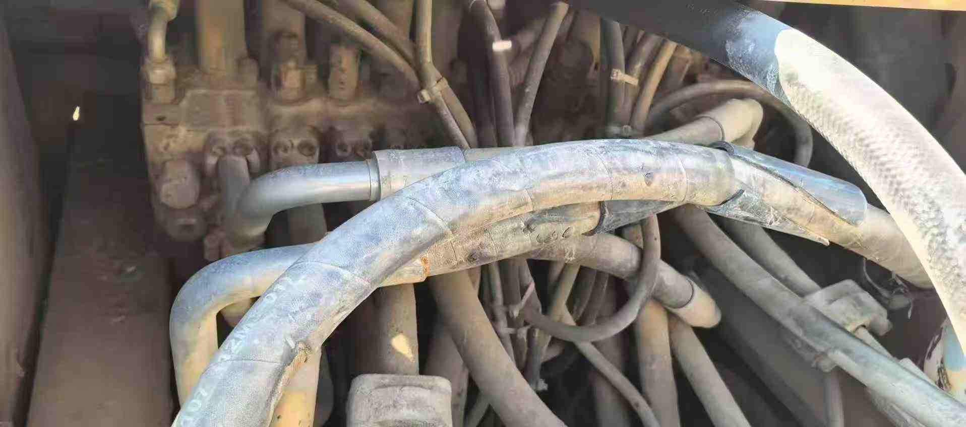 Used Caterpillar 336FLH Excavator 2011 Model / 4