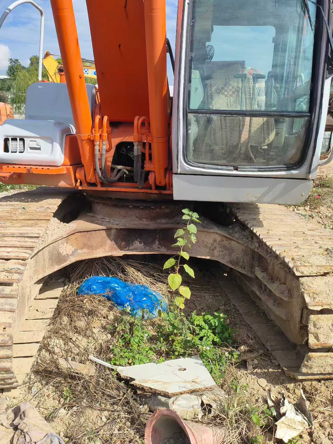 Used Hitachi ZAXIS200 Excavator 2016 Model / 2