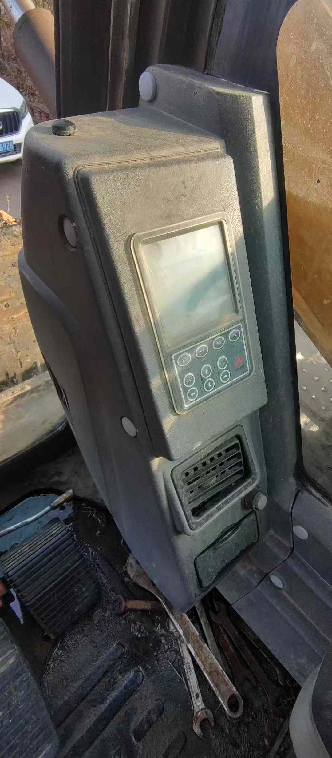 Used Sany SY75 Excavator 2011 Model / 9