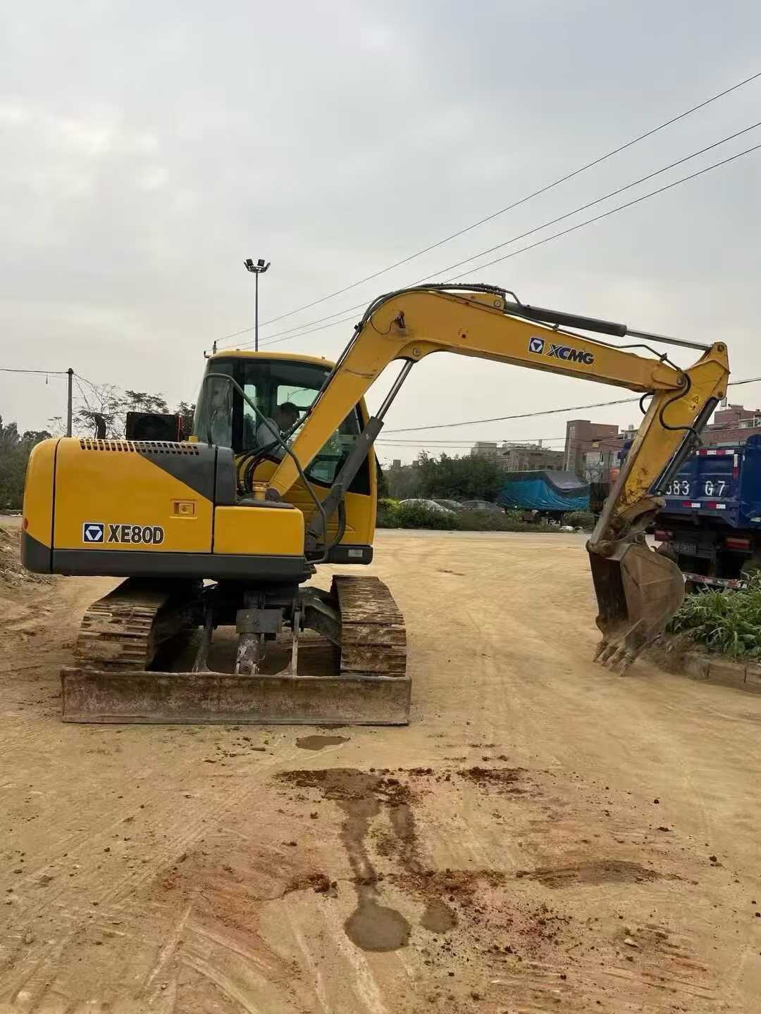 Used XCMG XE80 Excavator 2016 Model / 4