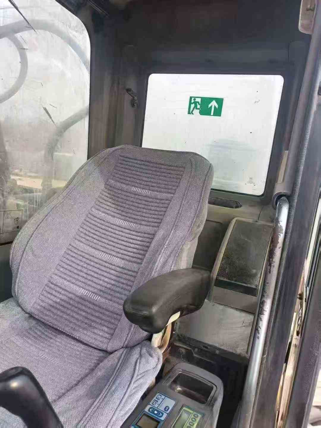 Used Sany SY205H Excavator 2013 Model / 5