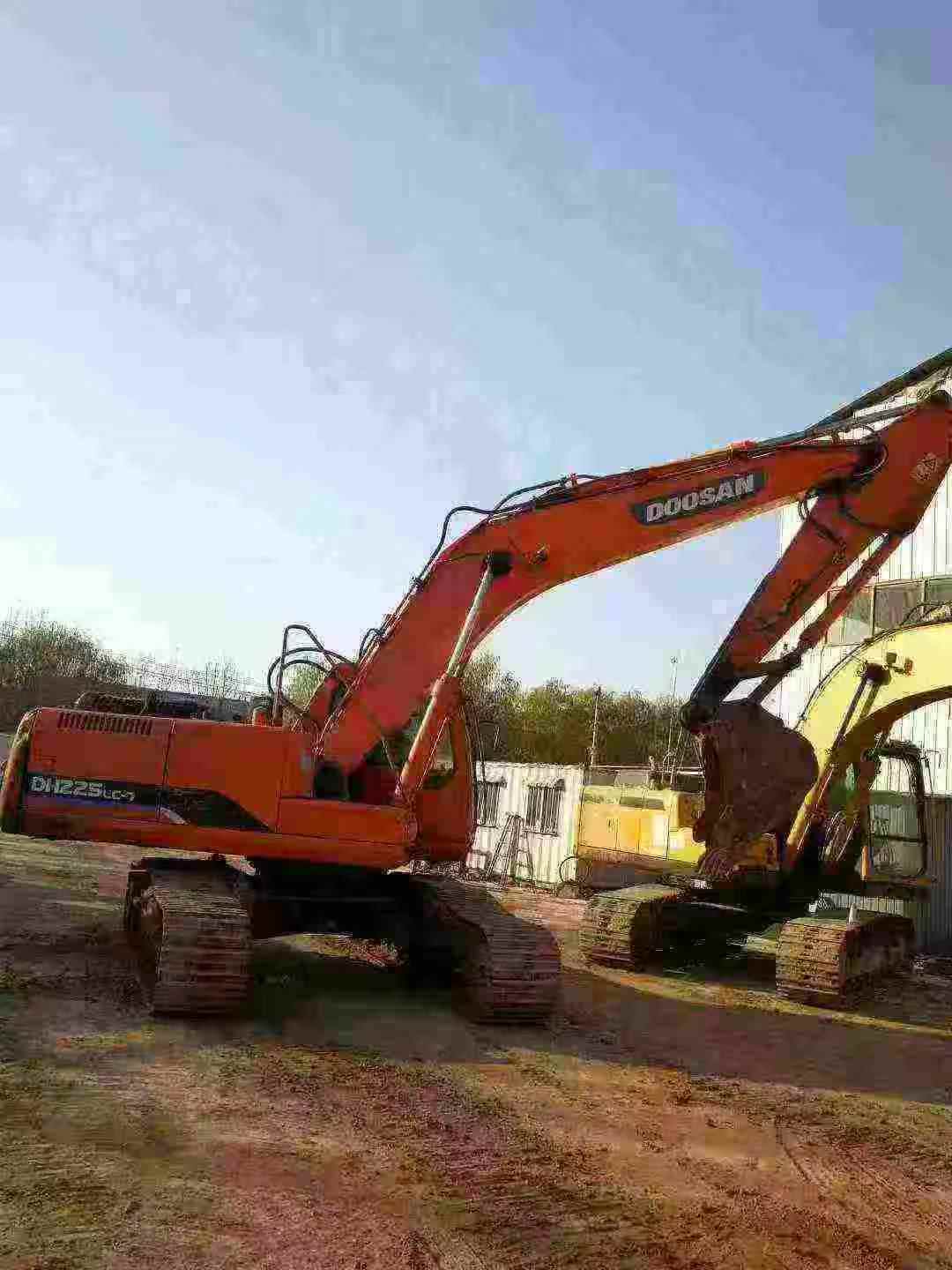 Used Doosan S225 Excavator 2016 Model / 5
