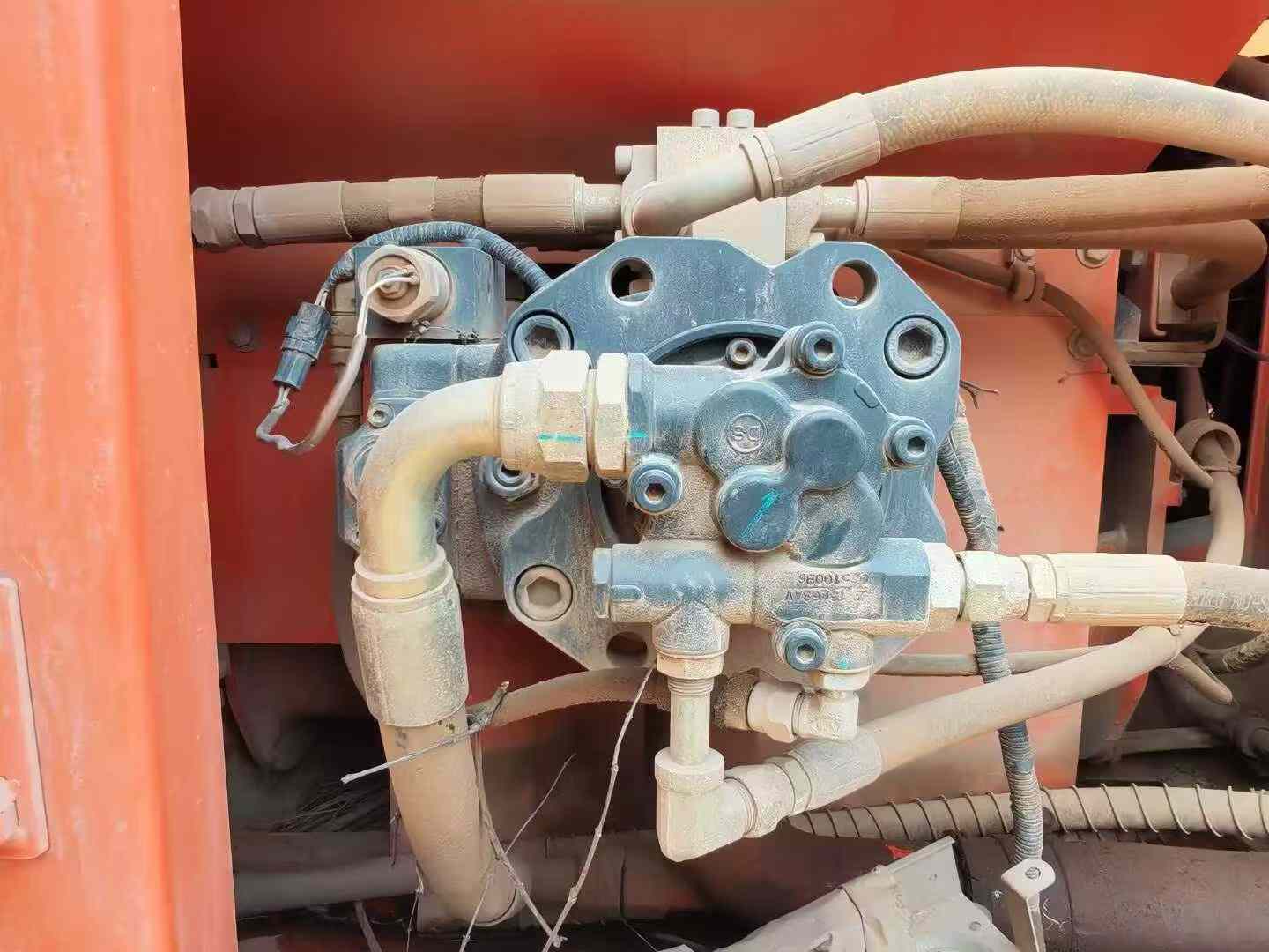 Used Doosan DX15 Excavator 2015 Model / 4