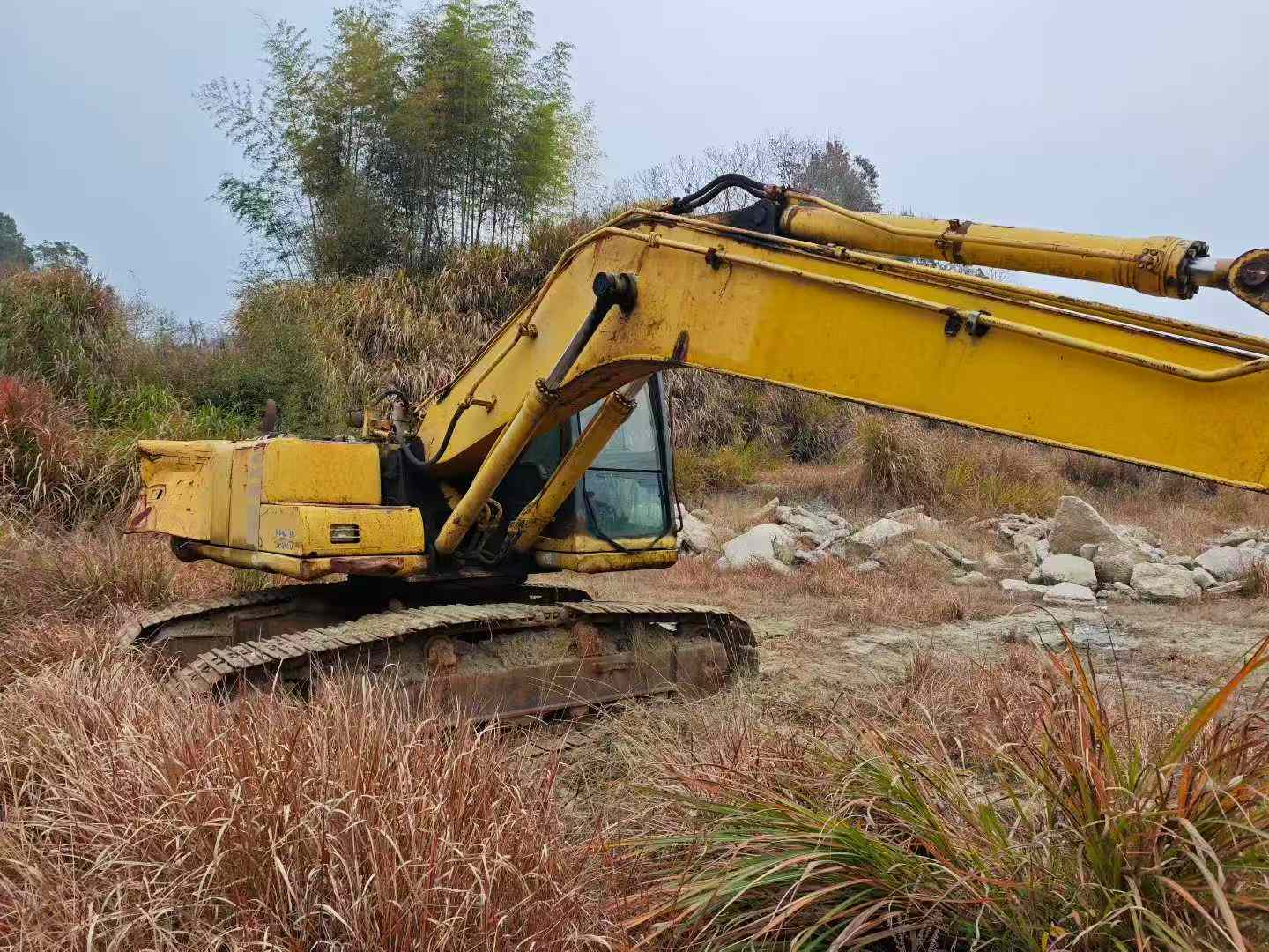 Used Komatsu PC200-6 Excavator 2016 Model / 3
