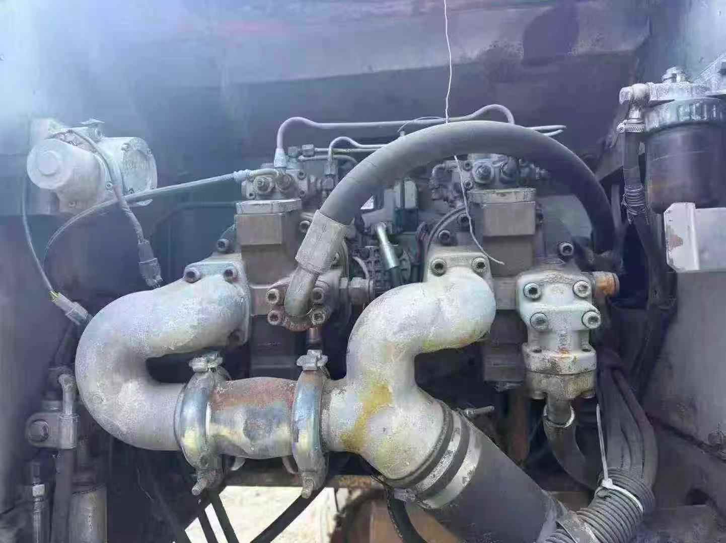 Used Hitachi ZW330 Excavator 2016 Model / 4