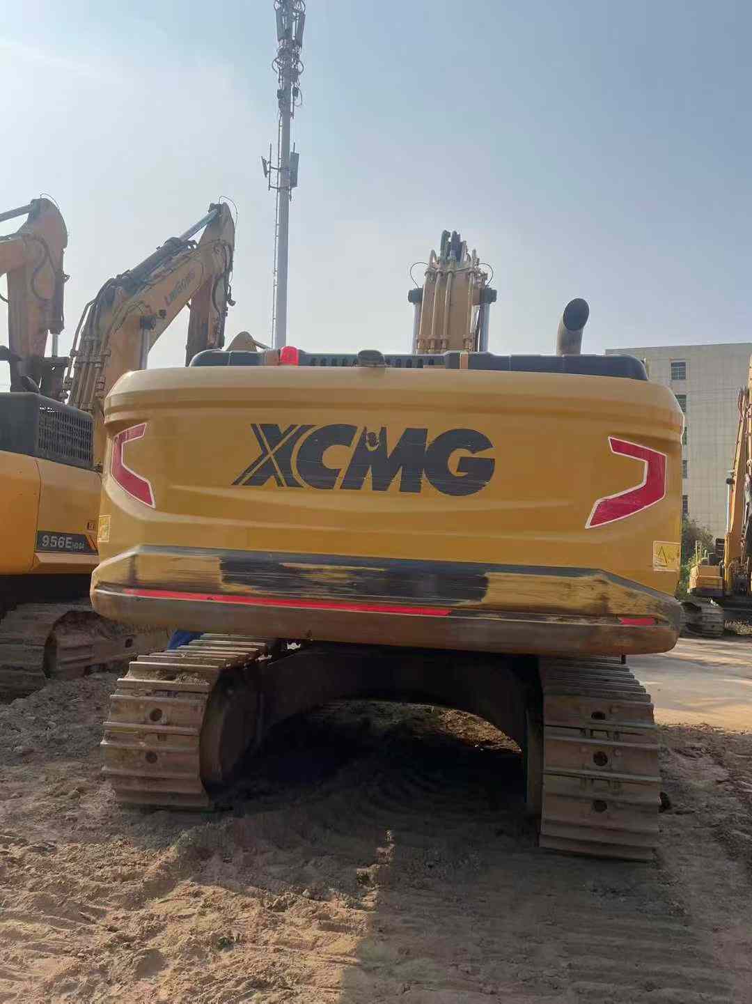 Used XCMG XE80 Excavator 2024 Model / 3