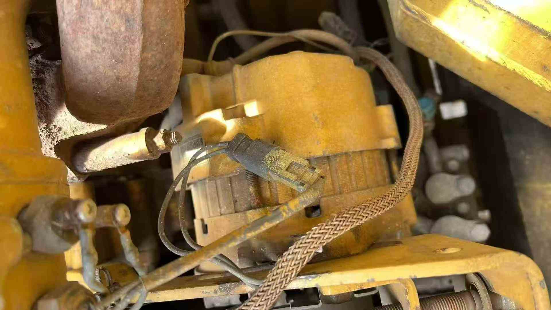 Used Caterpillar 320CU Excavator 2016 Model / 7