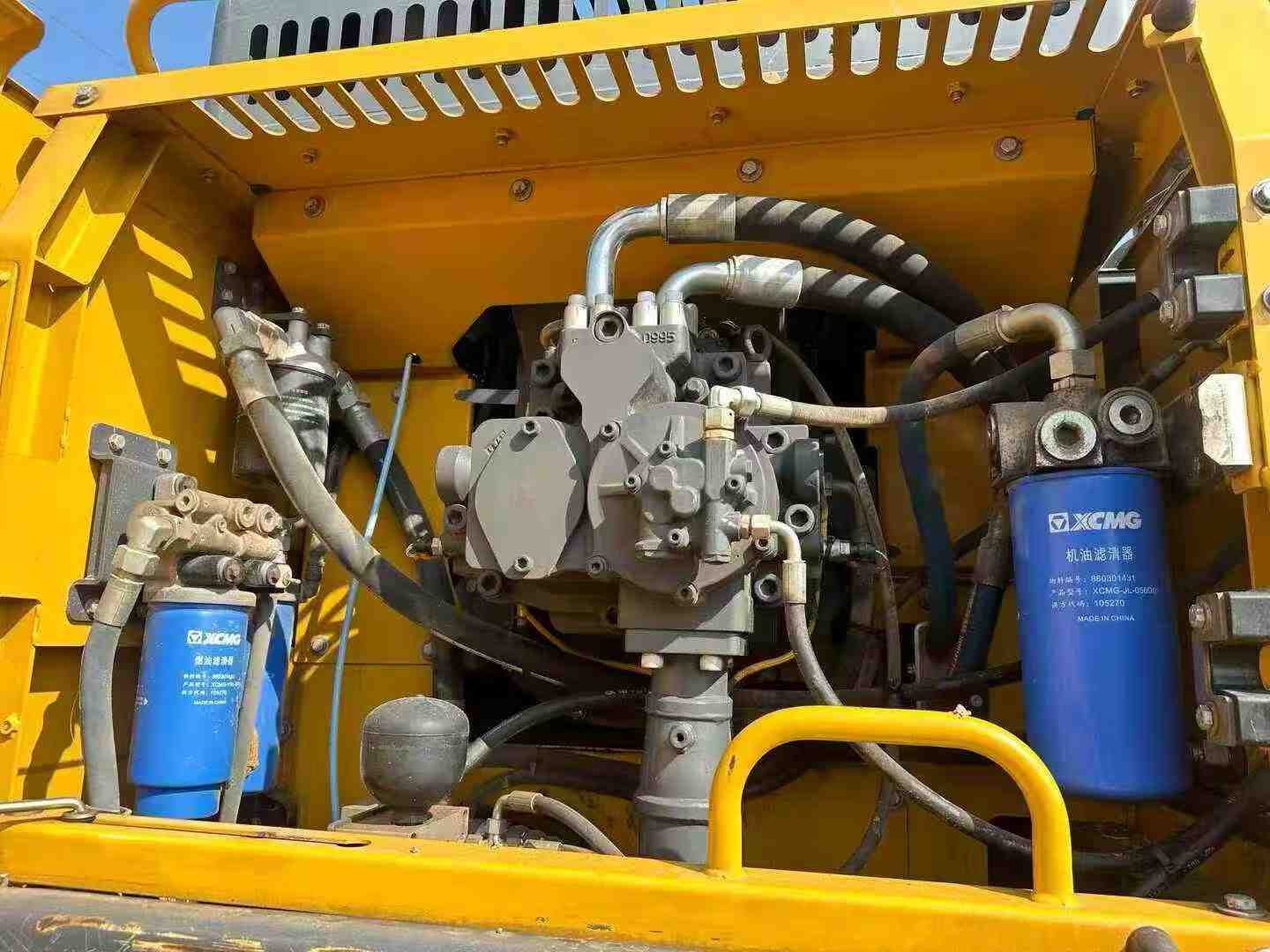 Used XCMG XE550DK Excavator 2021 Model / 7