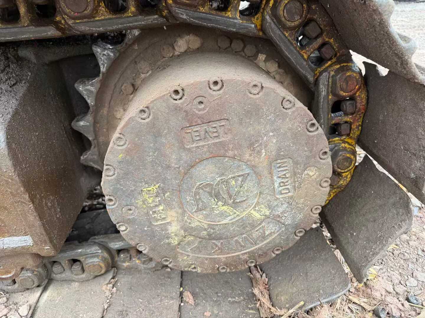 Used Hyundai R225-7 Excavator 2016 Model / 3