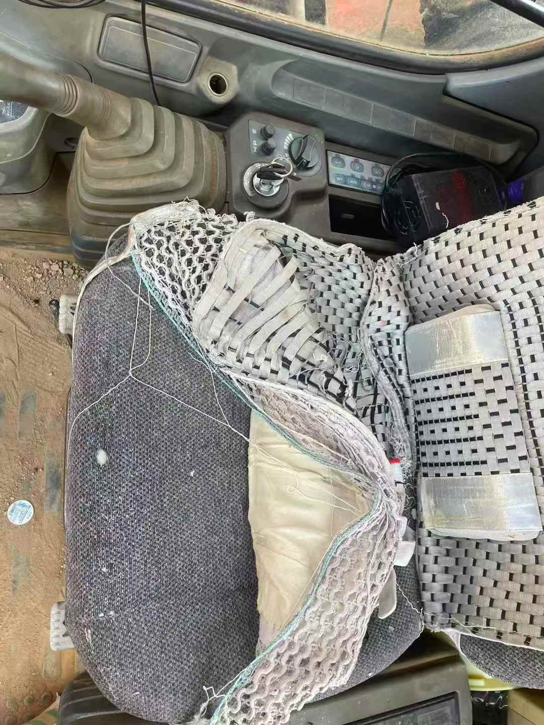 Used Hitachi ZAXIS200 Excavator 2016 Model / 7