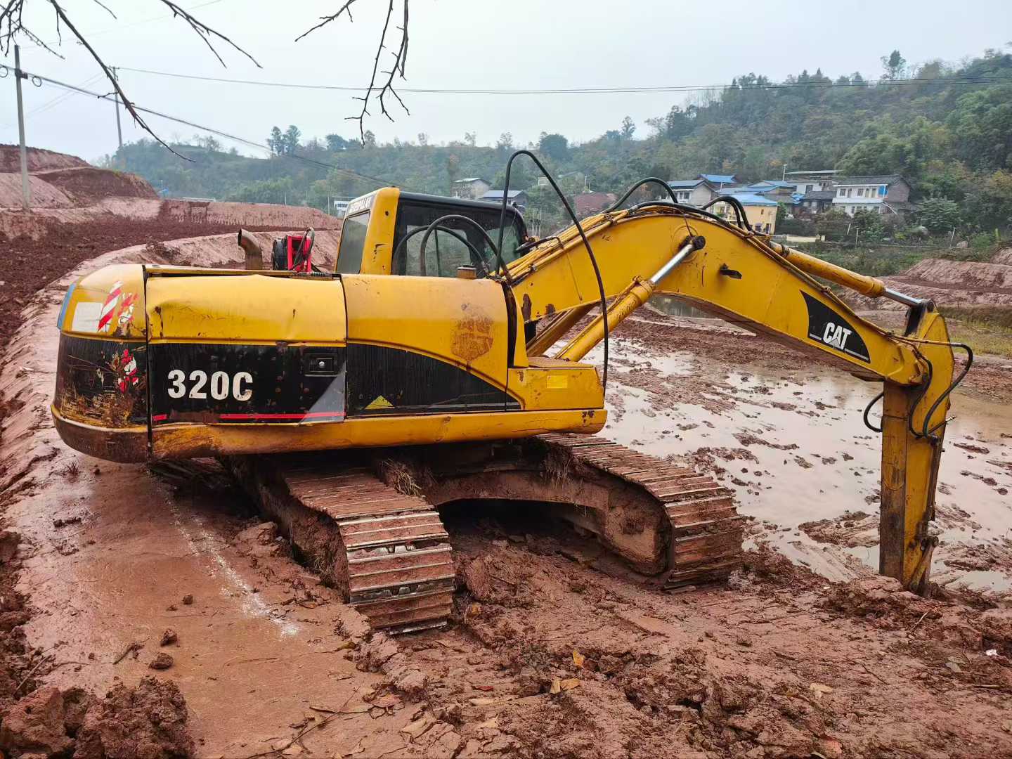 Used Caterpillar CT20 Excavator 2016 Model / 5