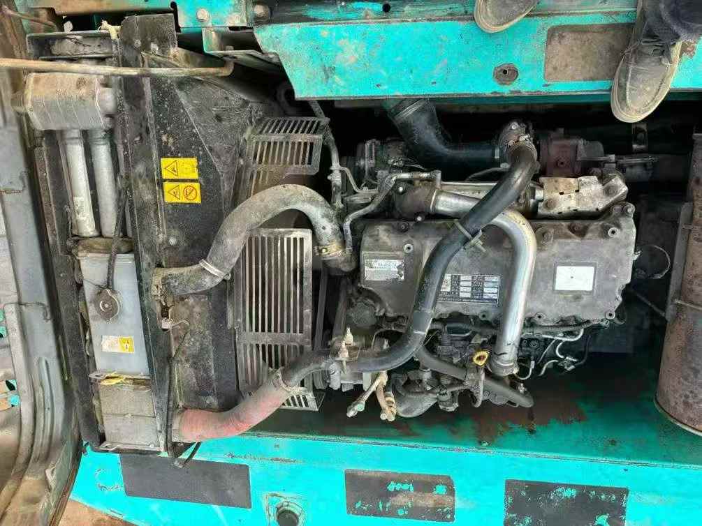 Used Kobelco SK250 Excavator 2011 Model / 6