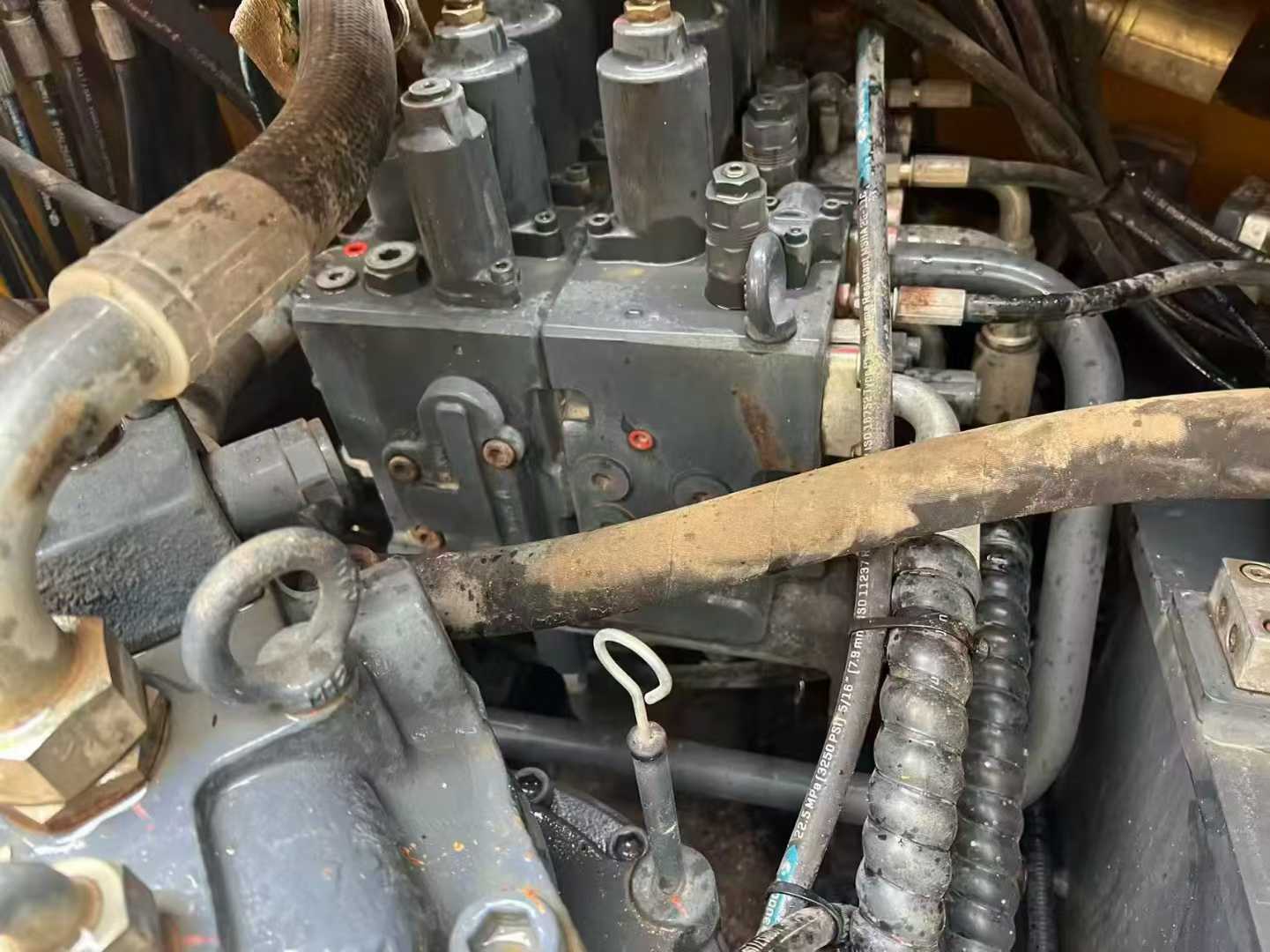 Used XCMG LW200 Excavator 2020 Model / 6