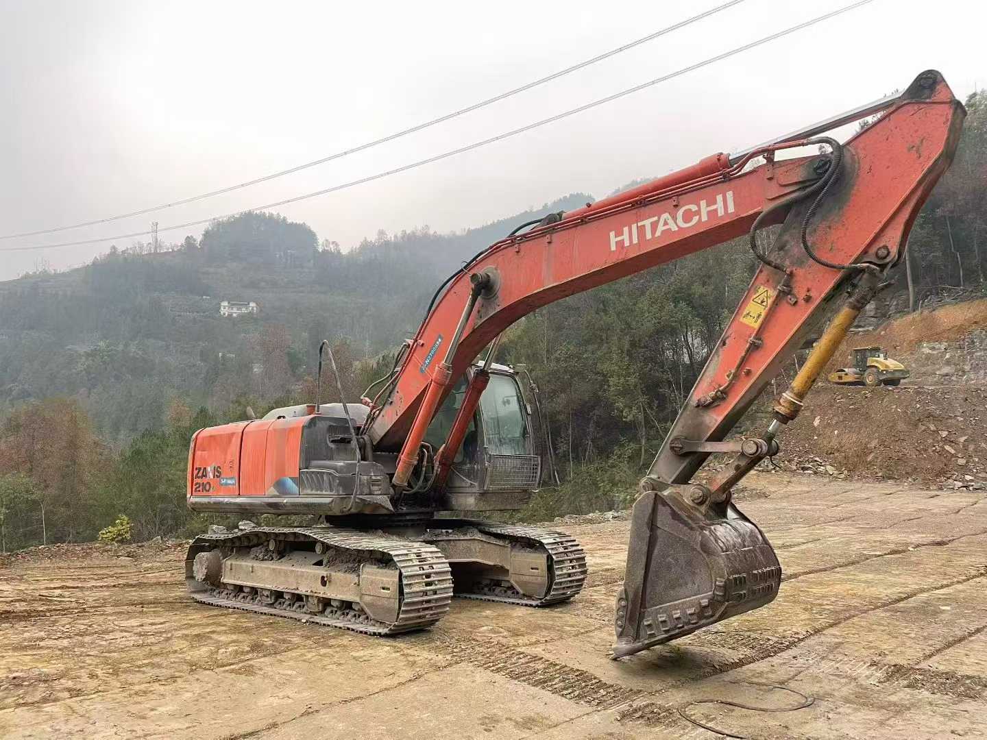 Used Hitachi ZX210K-5A Excavator 2019 Model / 8