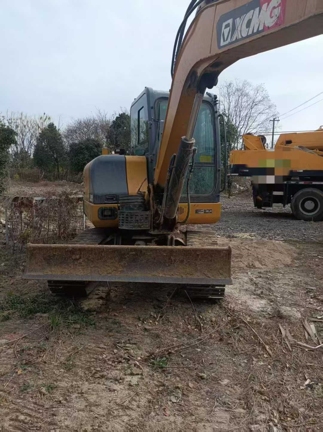 Used XCMG XE60 Excavator 2021 Model / 8