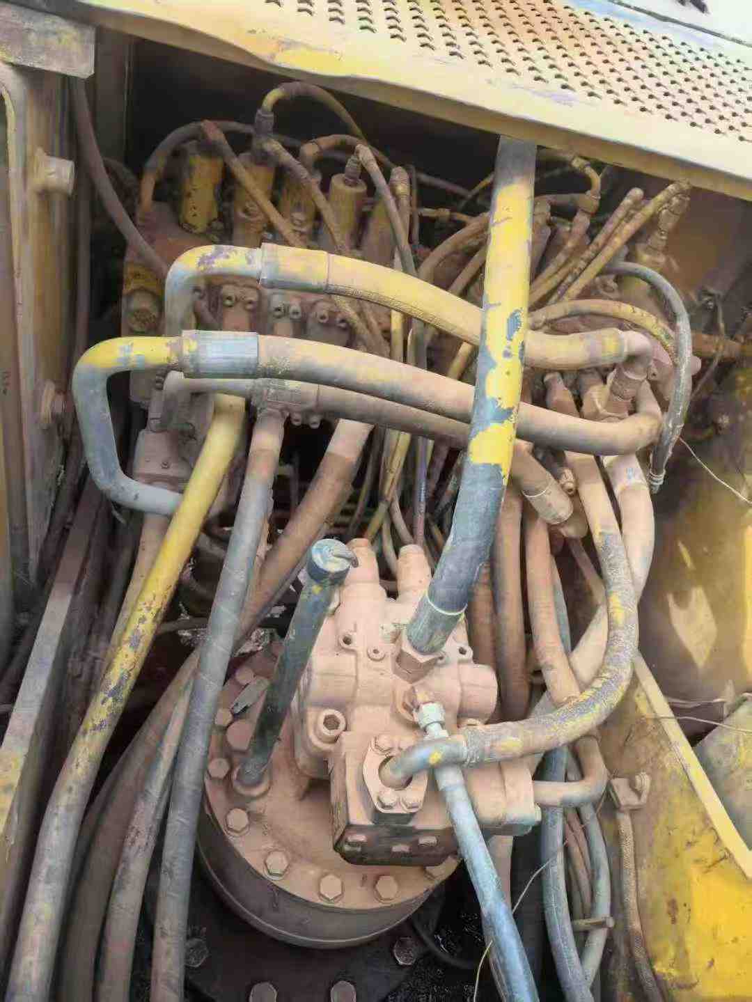 Used Caterpillar CT20 Excavator 2016 Model / 5