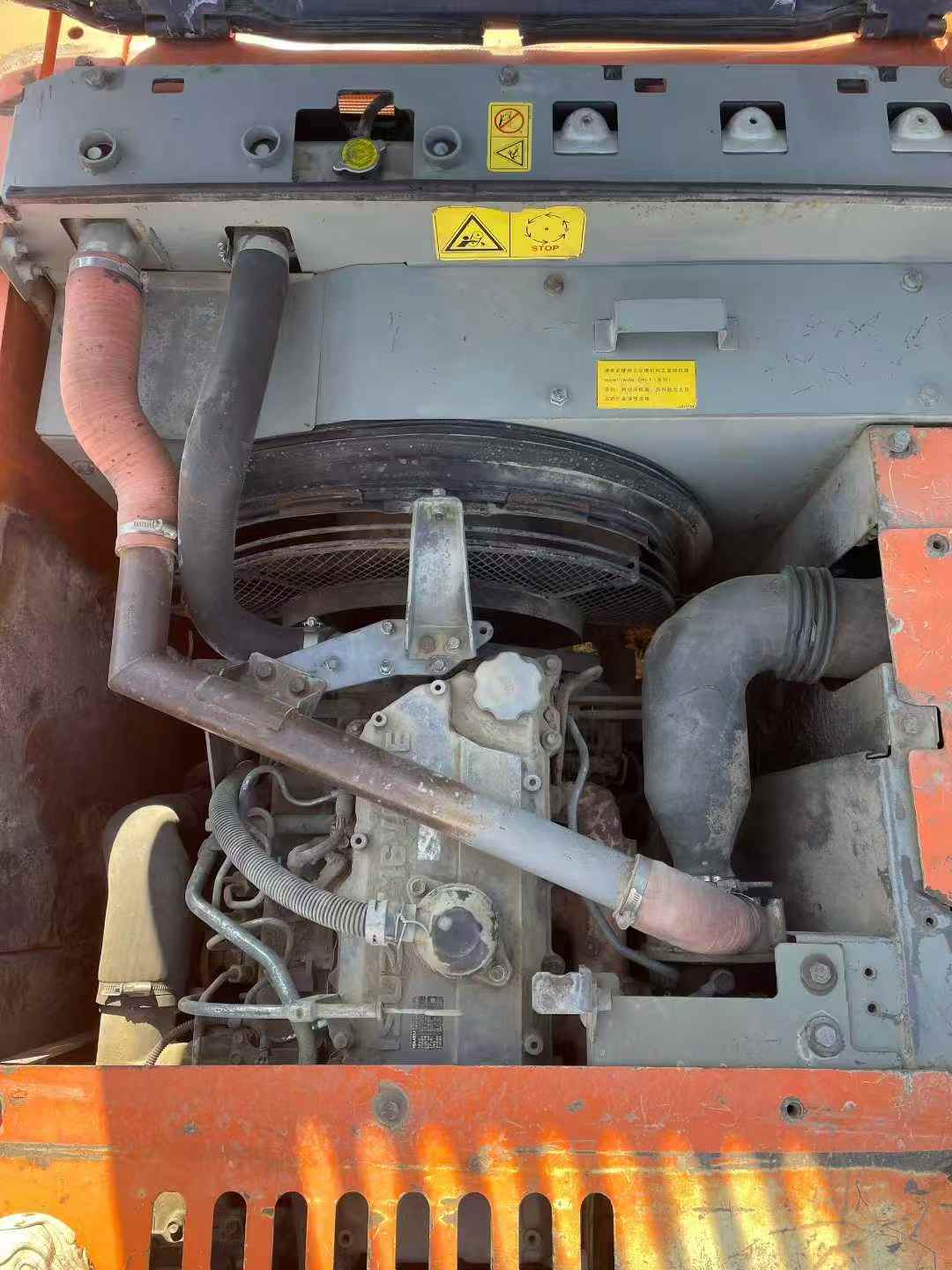 Used Hitachi ZAXIS200 Excavator 2010 Model / 6