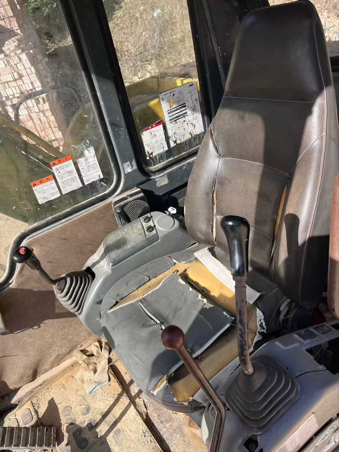 Used Komatsu PC60-7 Excavator 2016 Model / 3