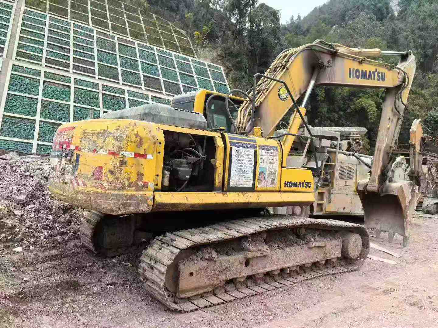 Used Komatsu PC220 Excavator 2020 Model