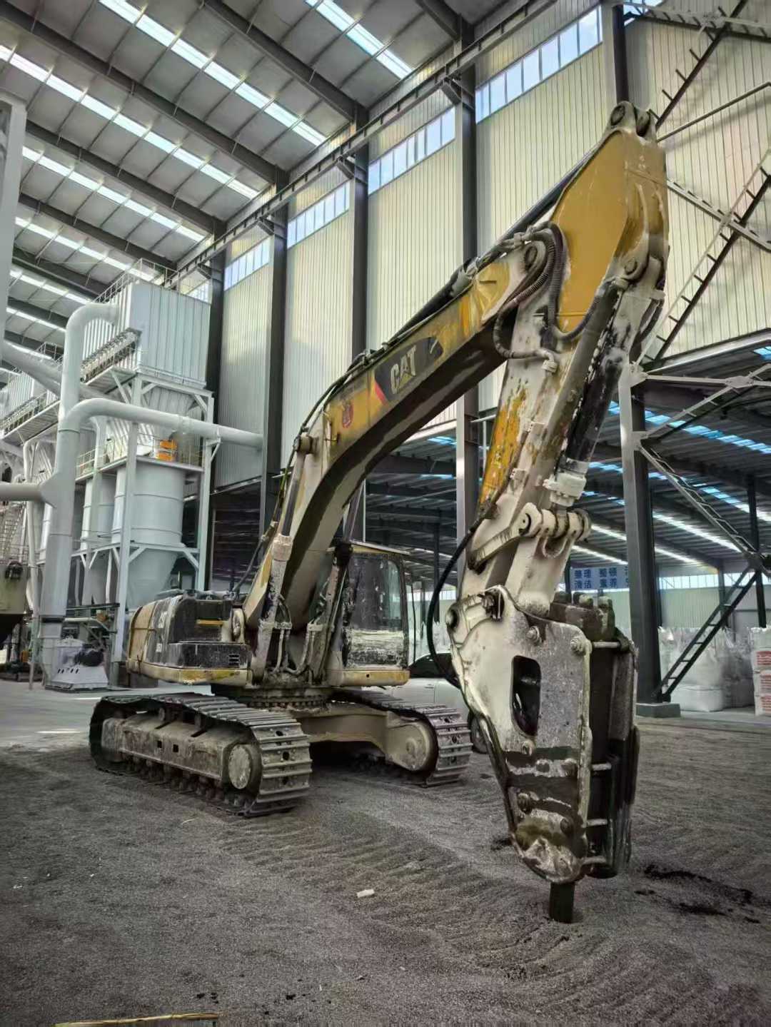 Used Caterpillar CT20 Excavator 2018 Model / 3