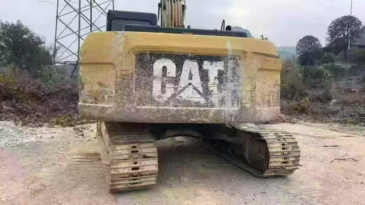Used Caterpillar 323 Excavator 2016 Model / 2